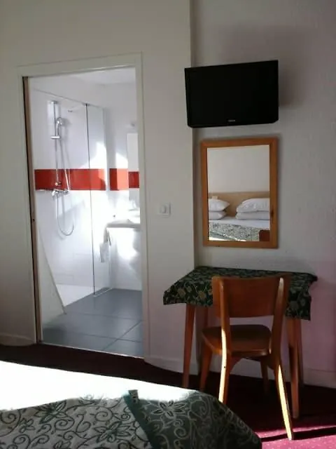 **  Hotel Calvaire Lourdes France